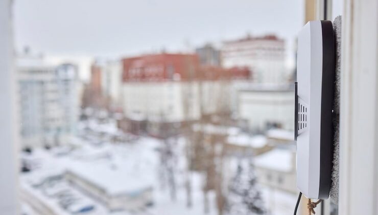 Почему в панельном доме замерзает кран на лоджии зимой последние новости